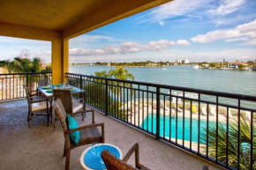 210 - Palms of Treasure Island
